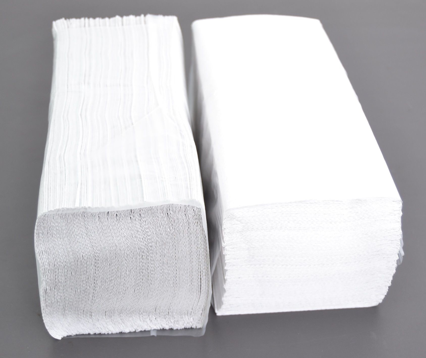 Papieren Handdoekjes naturel wit Cellulose 1-laags Zig Zag gevouwen 25x23cm 4600st